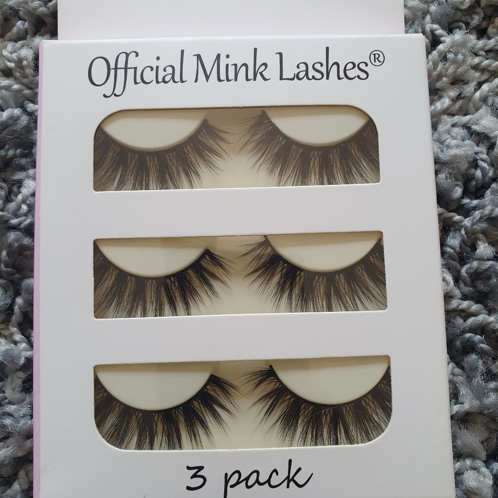 Eyelashes